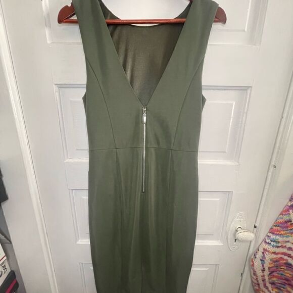 bebe Bodycon Dress Size Medium - Picture 12 of 15